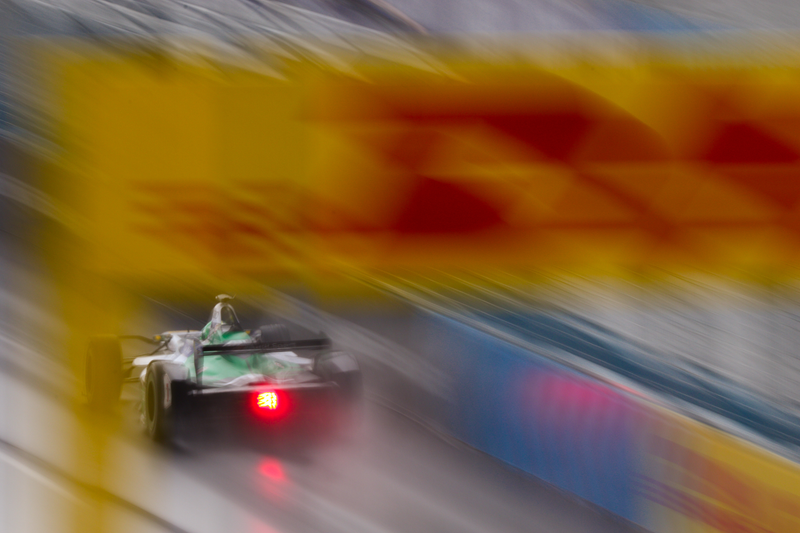 Illustration for article titled Formula E Storms A Wet New York City
